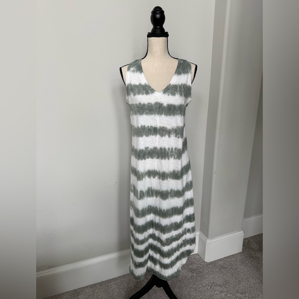 GAP Green and White Tie-Dye Striped Maxi Dress